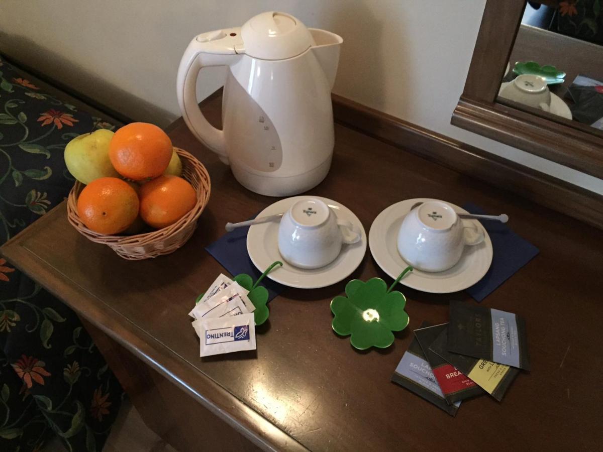 Hotel Quadrifoglio Pinzolo Esterno foto