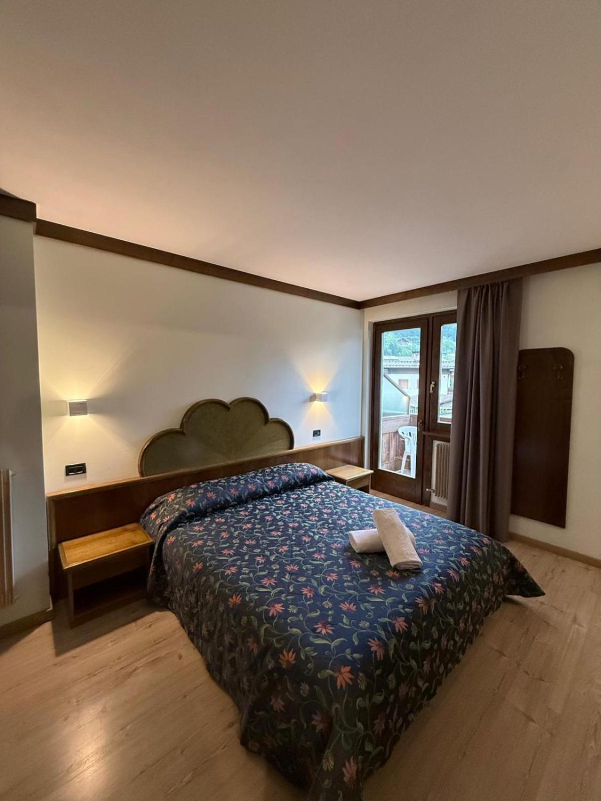 Hotel Quadrifoglio Pinzolo Esterno foto