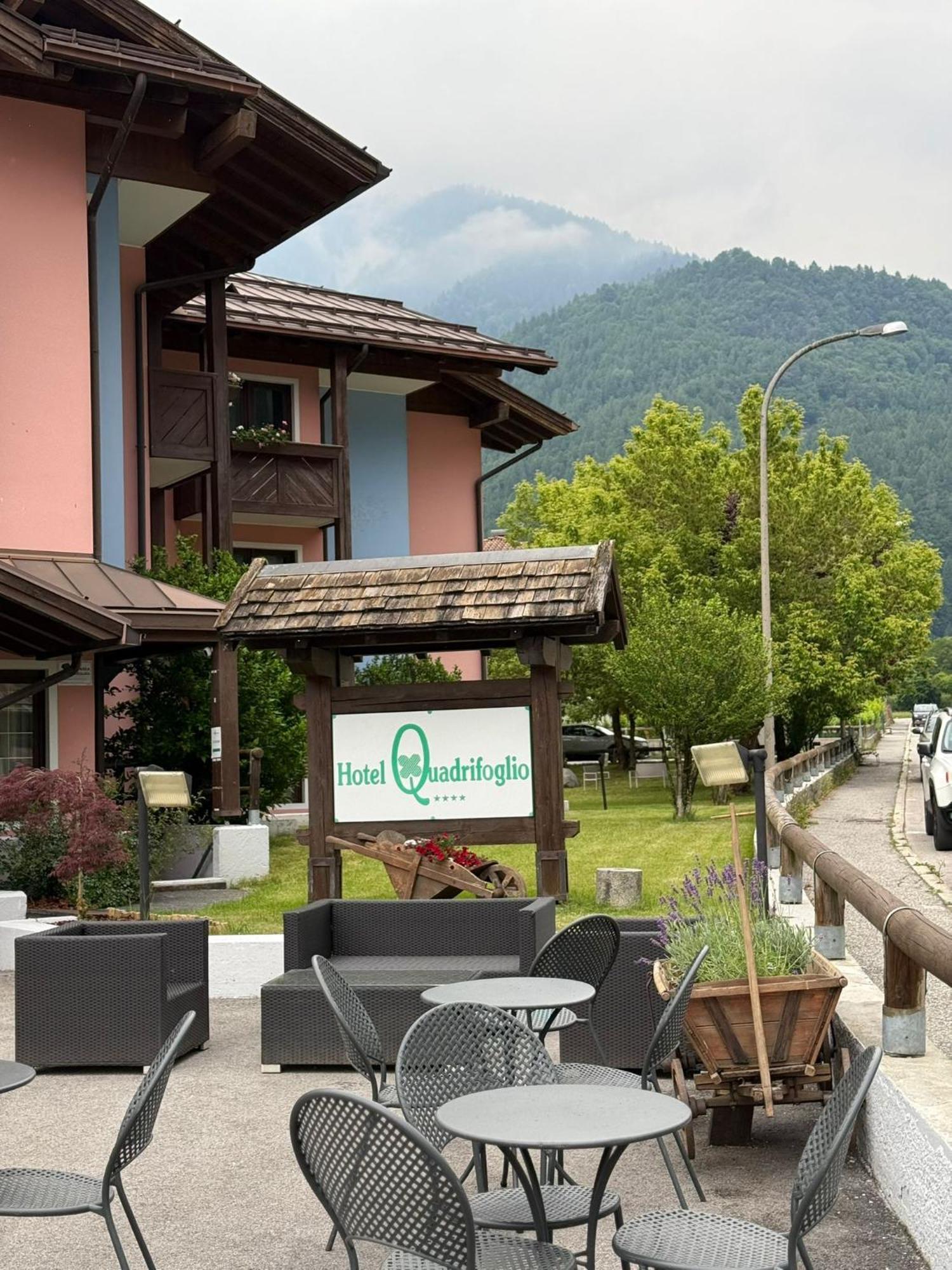 Hotel Quadrifoglio Pinzolo Esterno foto