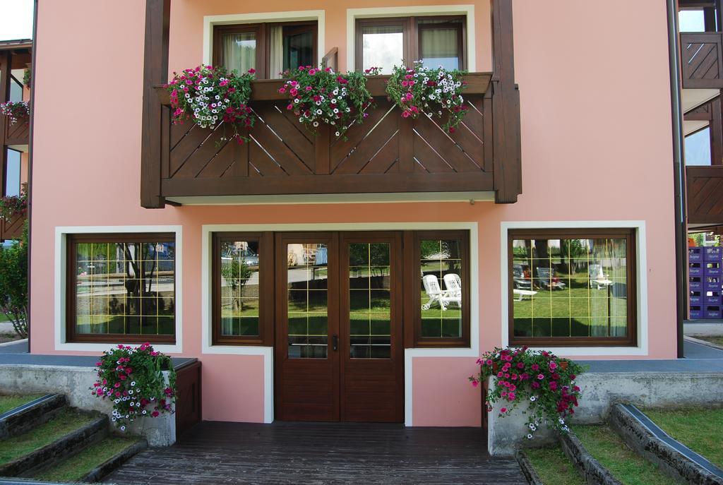 Hotel Quadrifoglio Pinzolo Esterno foto