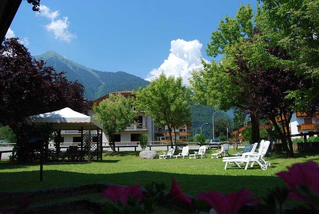 Hotel Quadrifoglio Pinzolo Esterno foto