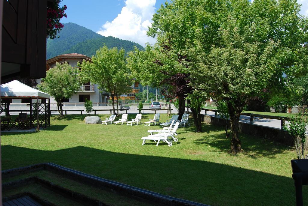 Hotel Quadrifoglio Pinzolo Esterno foto