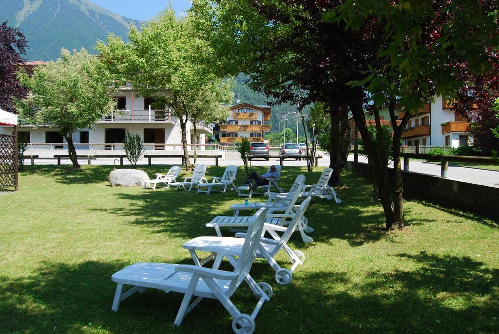 Hotel Quadrifoglio Pinzolo Esterno foto