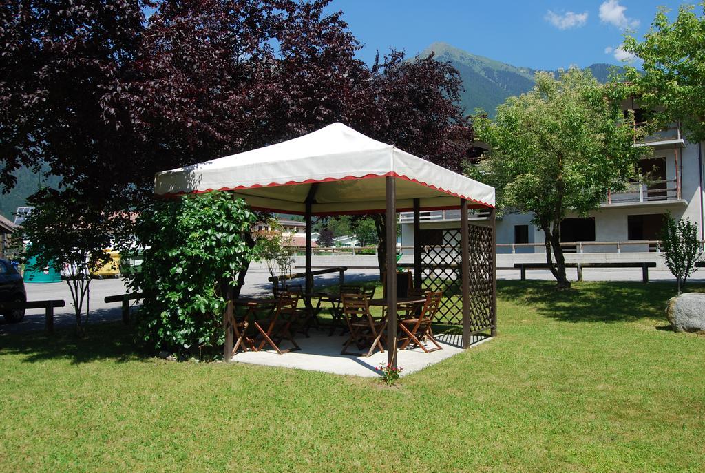 Hotel Quadrifoglio Pinzolo Esterno foto